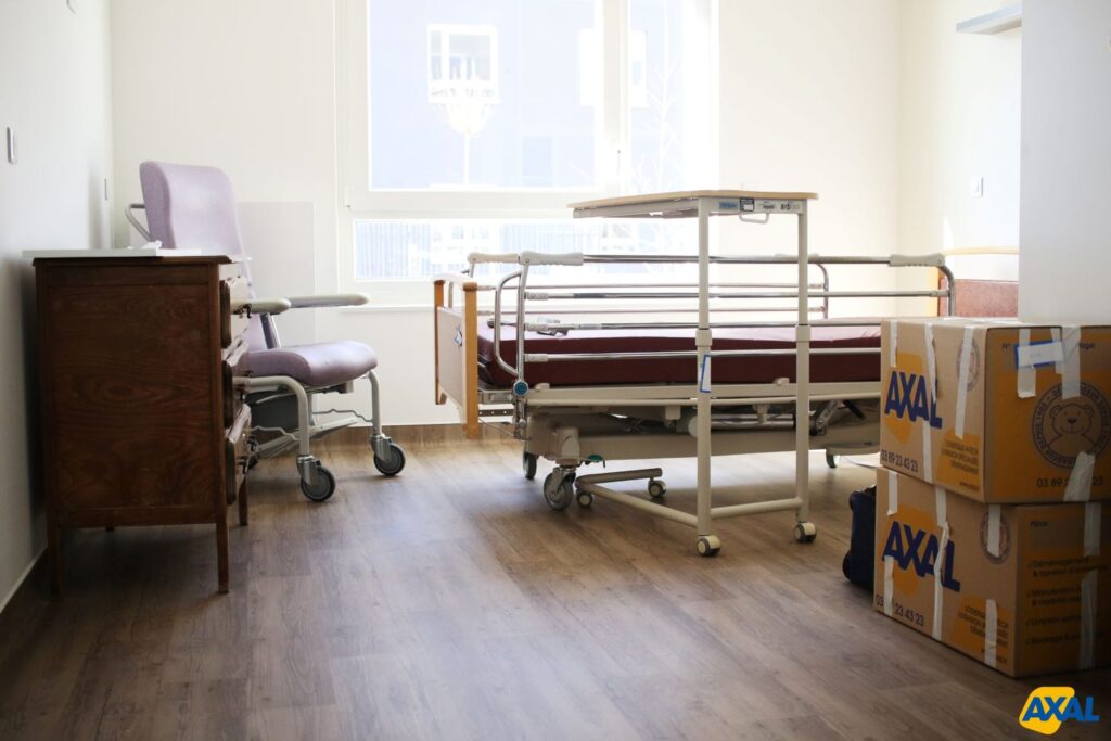 Déménagement d'une chambre d'hôpital par l'entreprise Axal